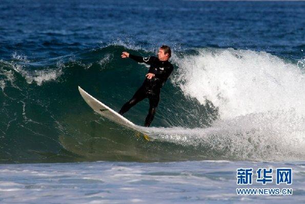 株洲西站：文明出行入人心 志愿服务暖归途